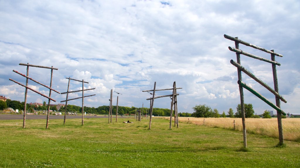 Parque Tempelhof mostrando escenas tranquilas