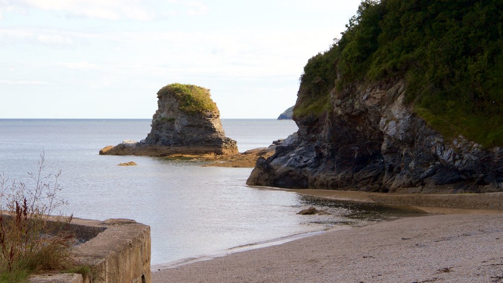 Charlestown showing rocky coastline, general coastal views and a sandy beach