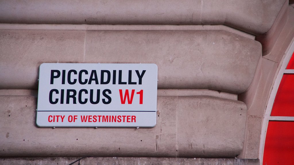 Piccadilly Circus which includes signage