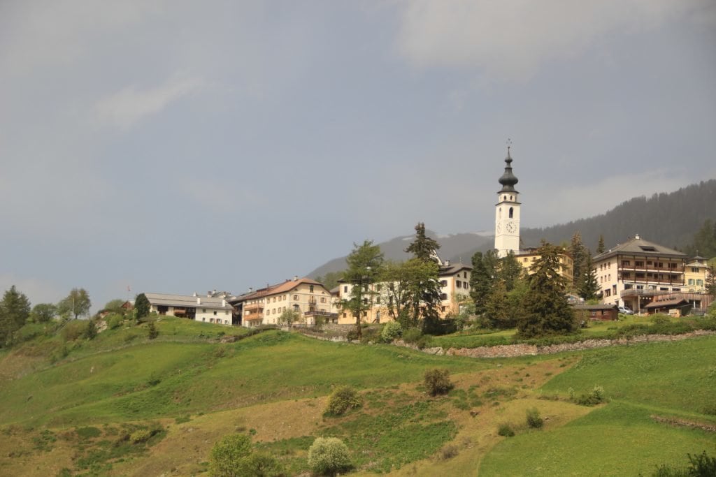Heidis Dorf Graubünden in der Schweiz