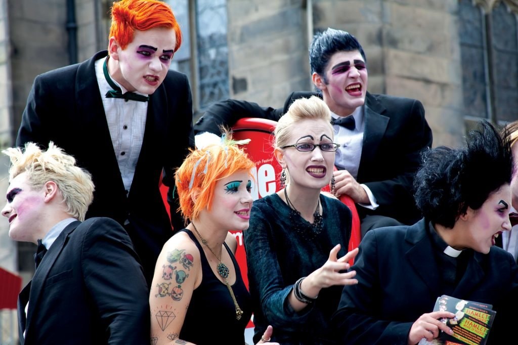 Fringe Festival Edinburgh Kostüm Menschen
