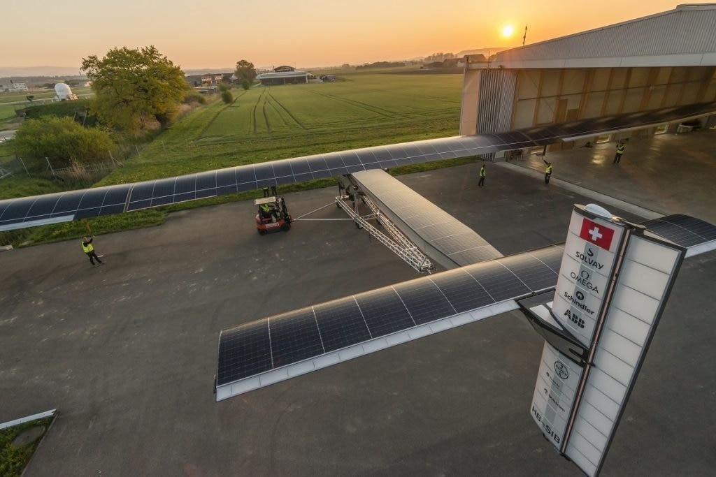 <figcaption>Solar Impulse</figcaption>