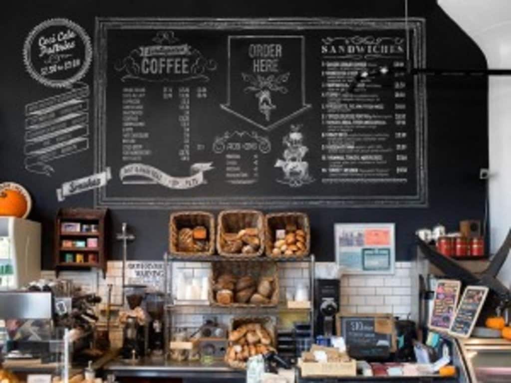<figcaption>Intelligentsia Kaffee bei Dépanneur</figcaption>