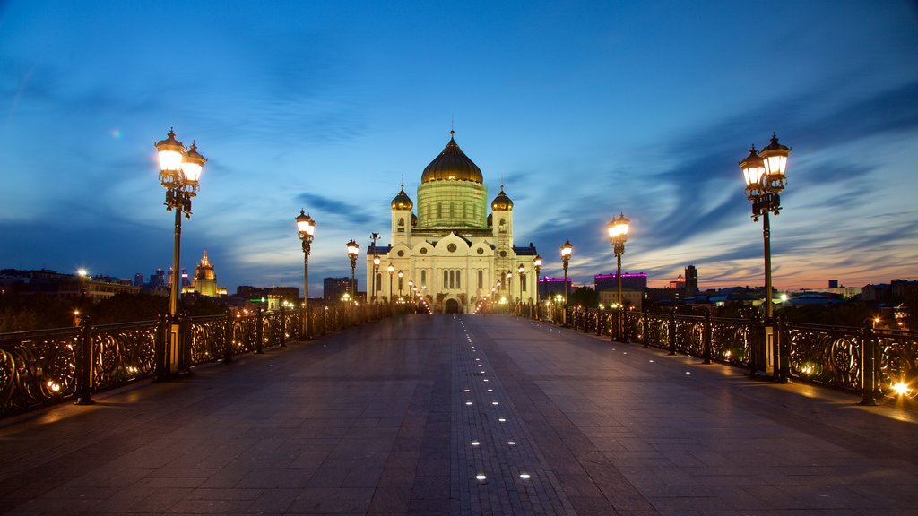 Cathedral of Christ the Savior which includes heritage architecture and night scenes