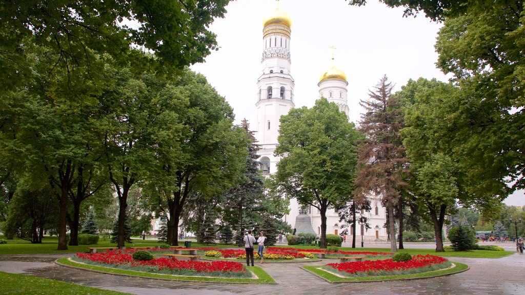 Ivan the Great\'s Bell Tower featuring a garden