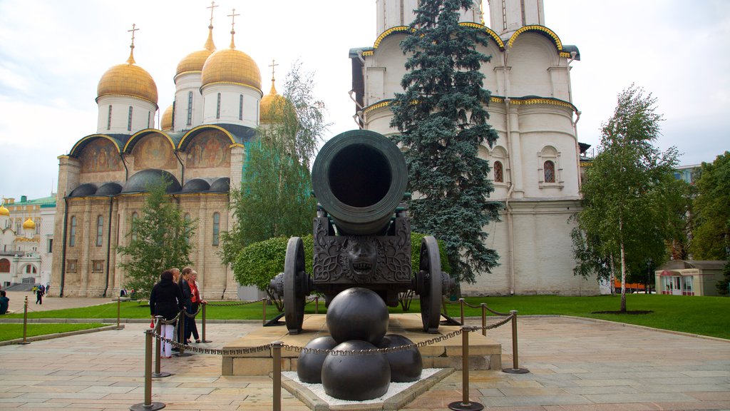 Tsar Bell - Tsar Cannon showing heritage architecture, heritage elements and military items