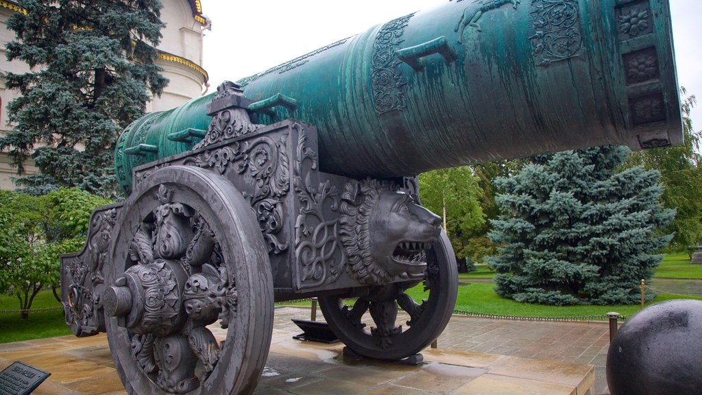 Tsar Bell - Tsar Cannon showing heritage architecture, military items and heritage elements