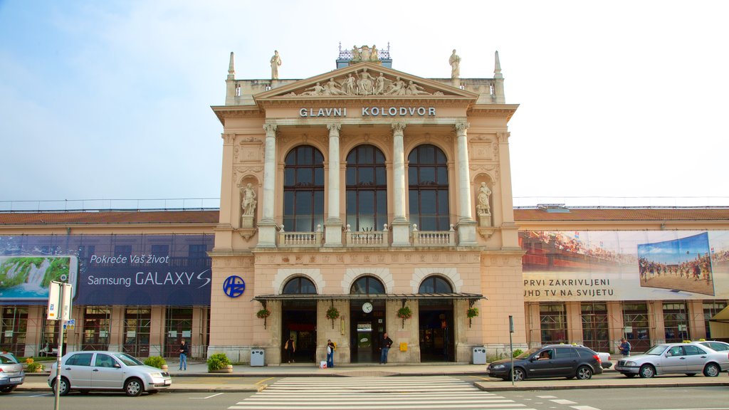 King Tomislav Square which includes signage, heritage architecture and a city