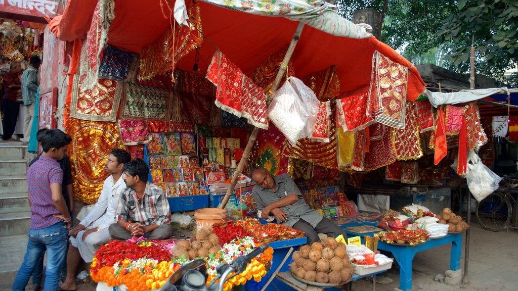 Templo de Durga que incluye mercados