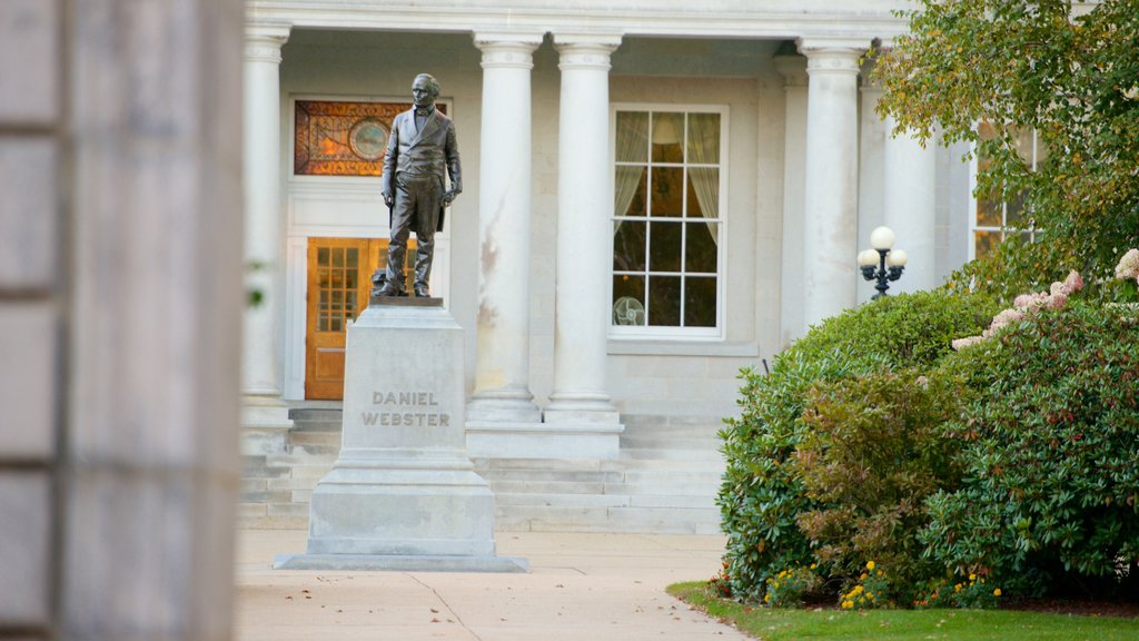 Concord featuring a statue or sculpture