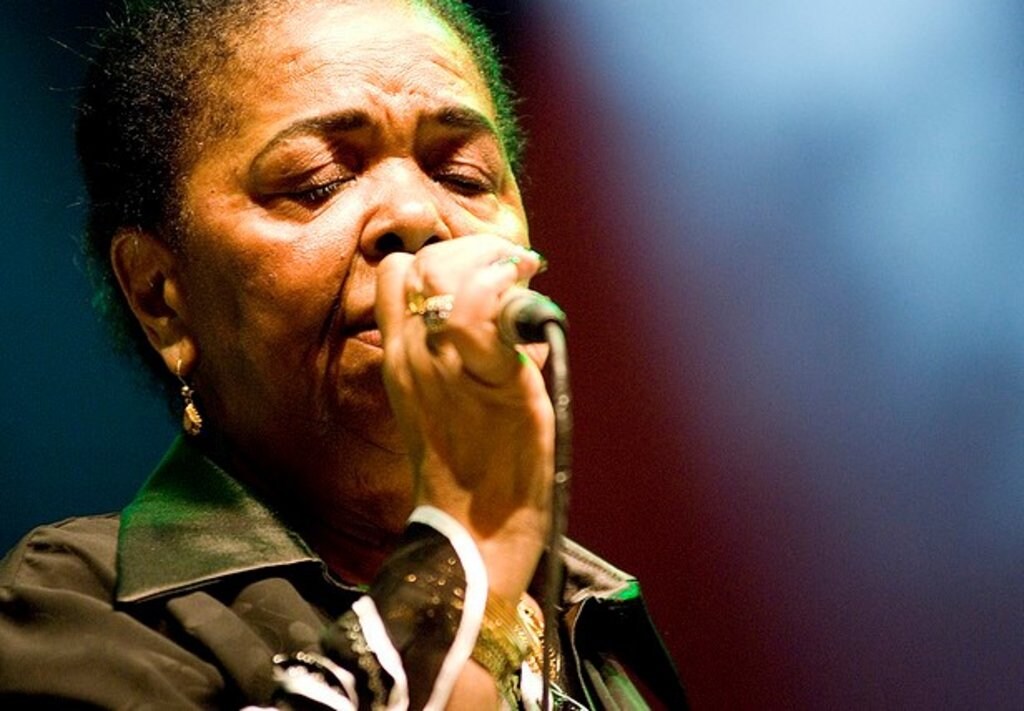 Cesaria Evora.jpg