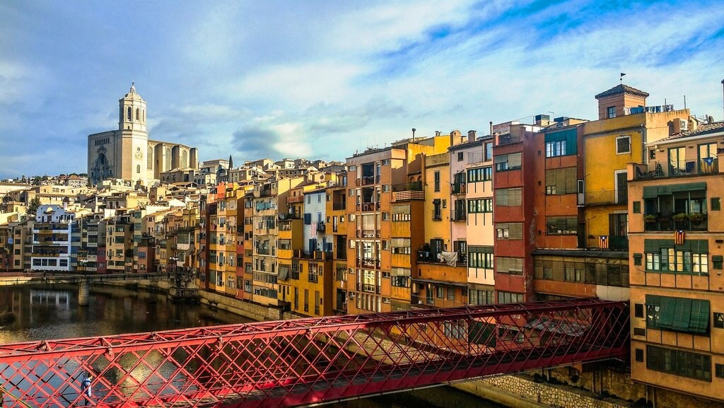 girona-1141814_1920.jpg
