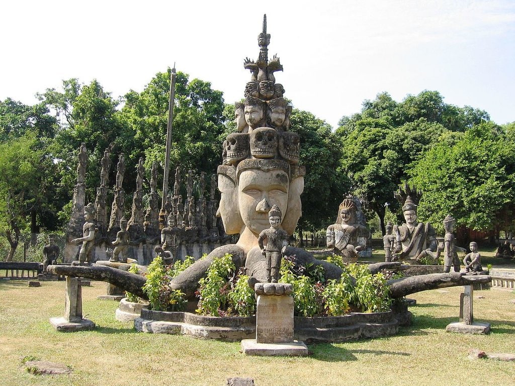 Buddha Park Laos Grossbildjaeger CC BY SA 3.0.jpg