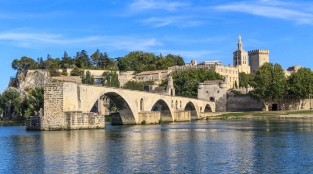 pont d'avignon.jpg