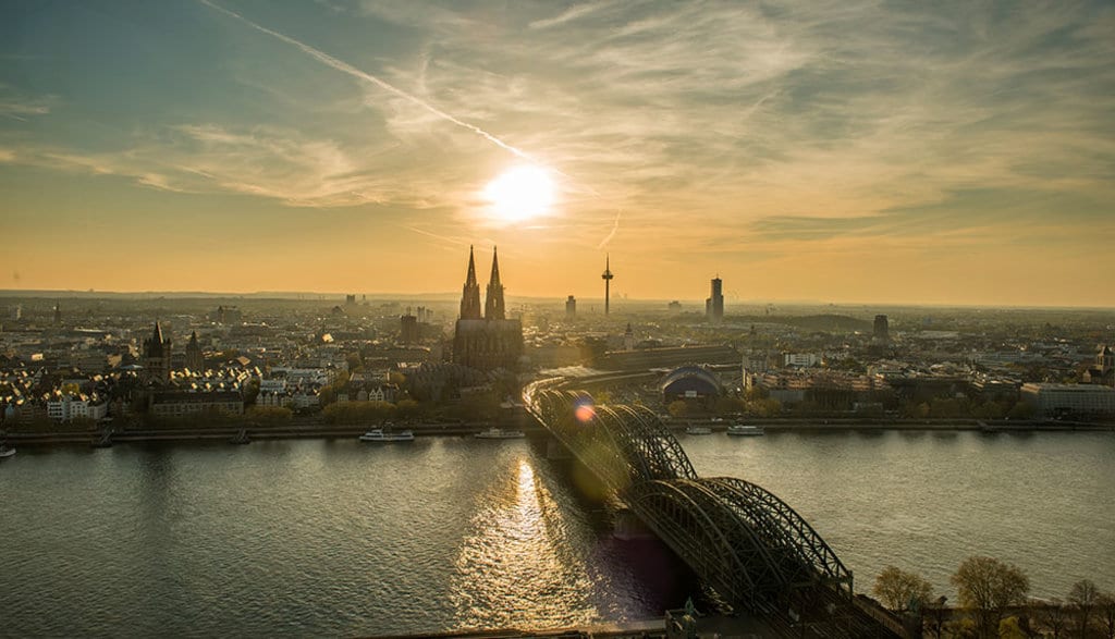 Hohenzollern-bridge.jpg