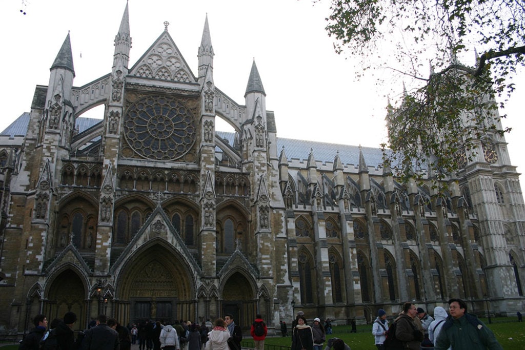 westminster-abby-CCommons.jpg