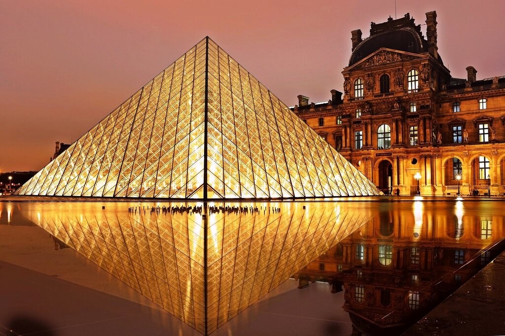 louvre-102840.jpg