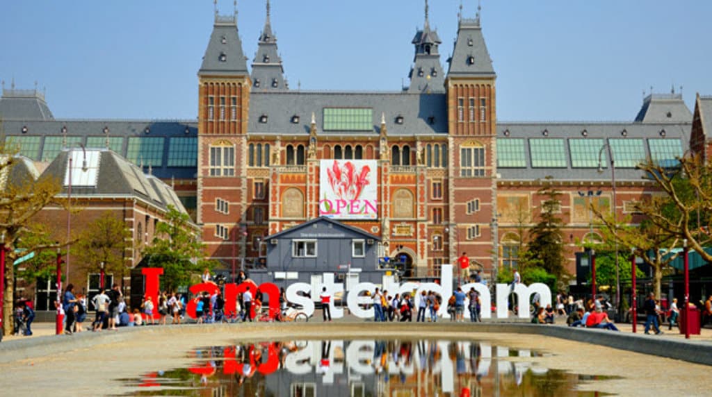amsterdam museum.jpg
