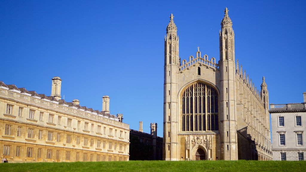 King\'s College Chapel que incluye arquitectura patrimonial, elementos patrimoniales y una iglesia o catedral