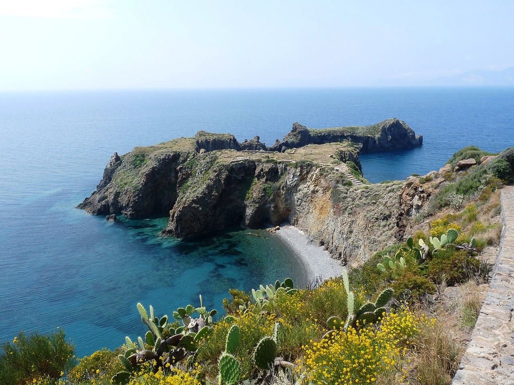 îles éoliennes Ji-Elle CC BY-SA 3.0.jpg