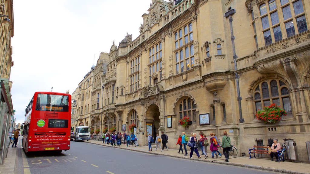 Oxford Town Hall which includes street scenes and heritage elements