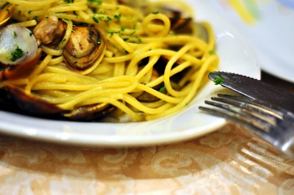 Spaghetti alle vongole cyclonebill CC BY-SA 2.0.jpg