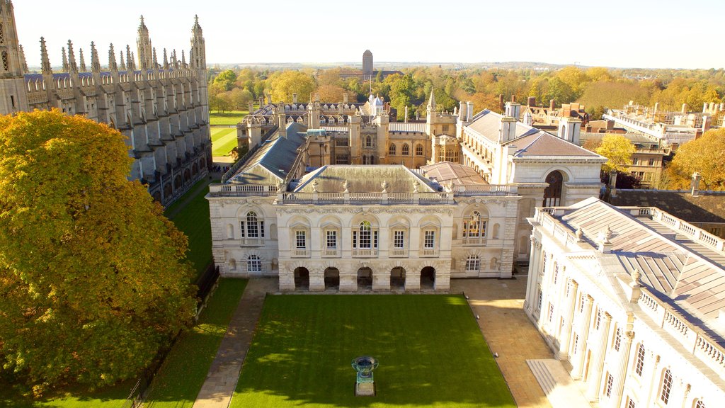 Senate House which includes heritage elements and heritage architecture