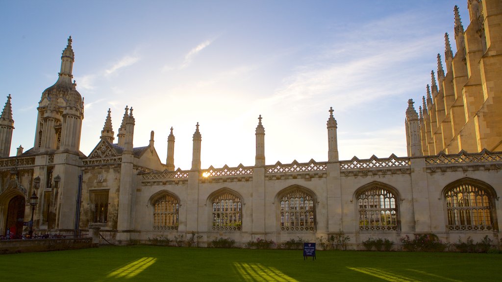 King\'s College Chapel showing a church or cathedral, heritage elements and heritage architecture