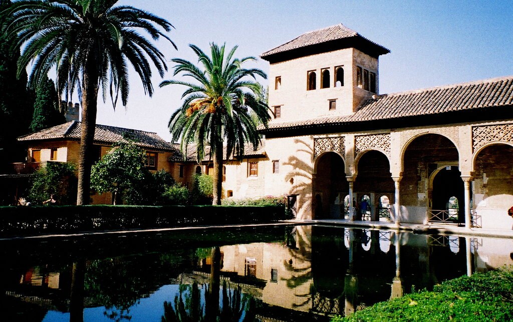 Andalousie Alhambra Shutterstock.jpeg