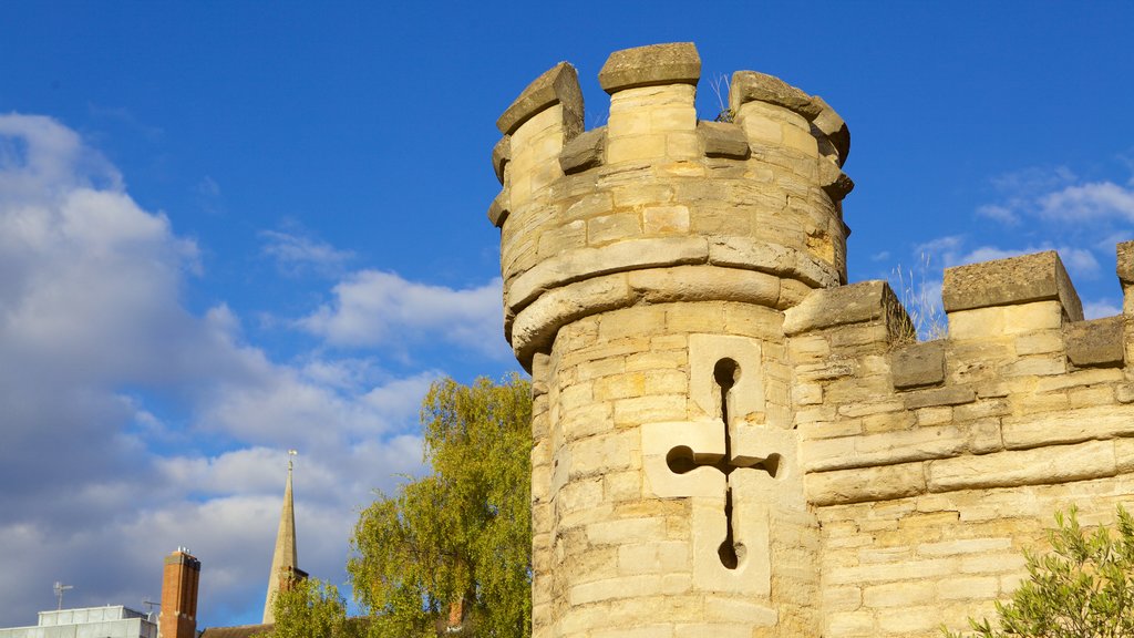 Oxford Castle Unlocked caracterizando um castelo, arquitetura de patrimônio e elementos de patrimônio