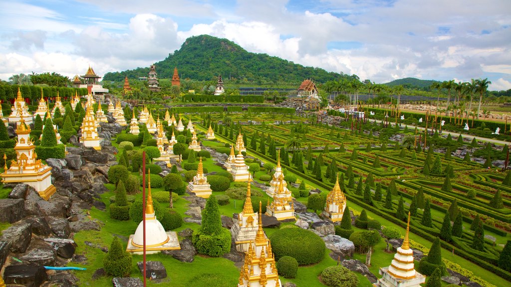 Nong Nooch som visar en trädgård