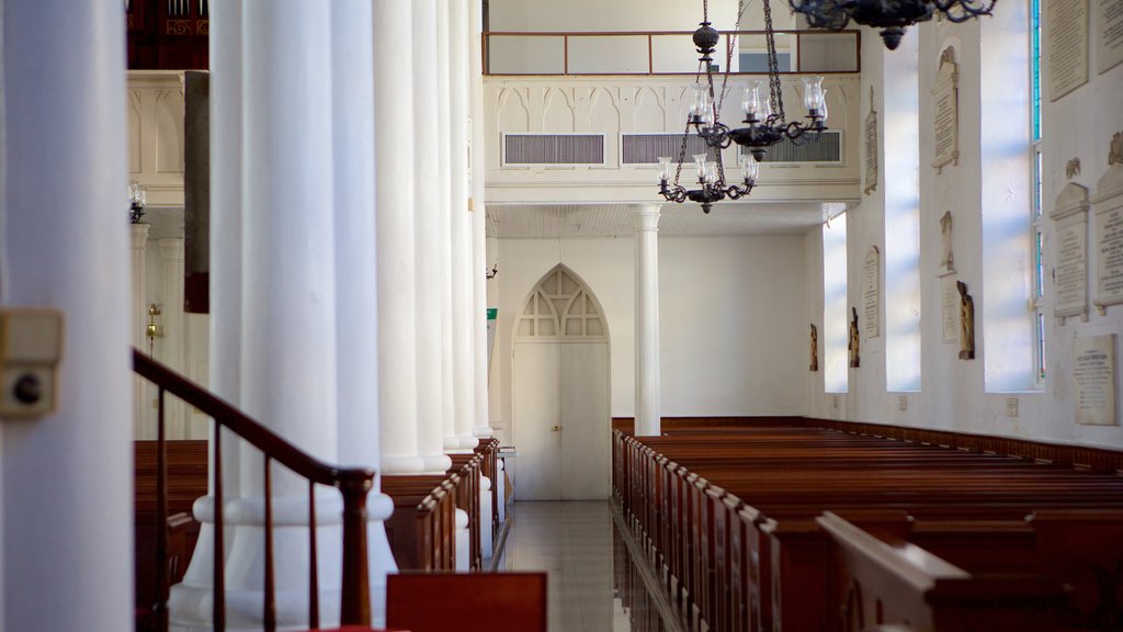 Christ Church Cathedral showing interior views, religious elements and a church or cathedral