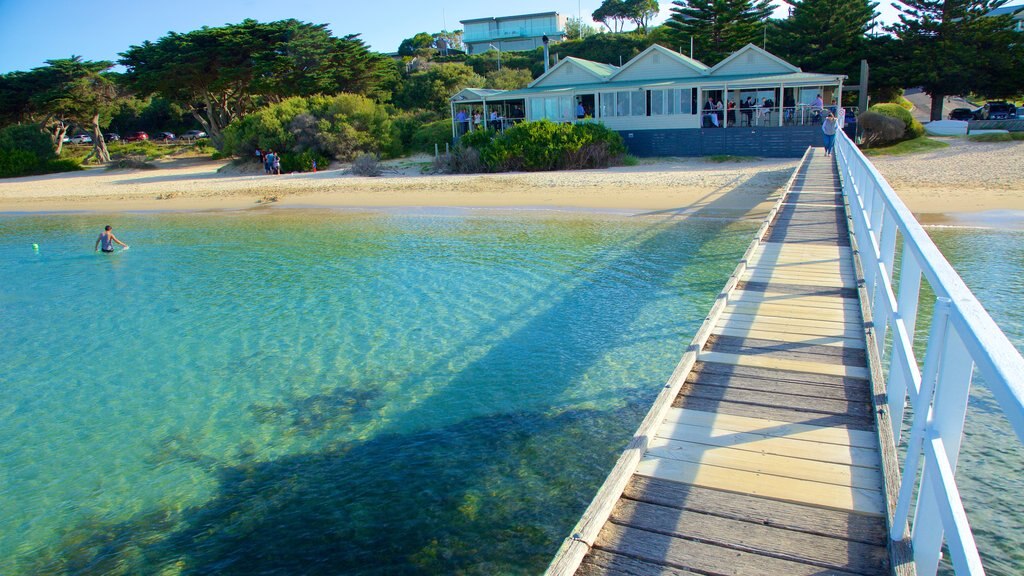 Sorrento Front Beach featuring a sandy beach