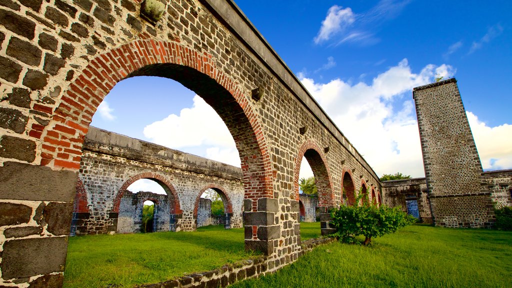 Belle Mare que incluye elementos del patrimonio