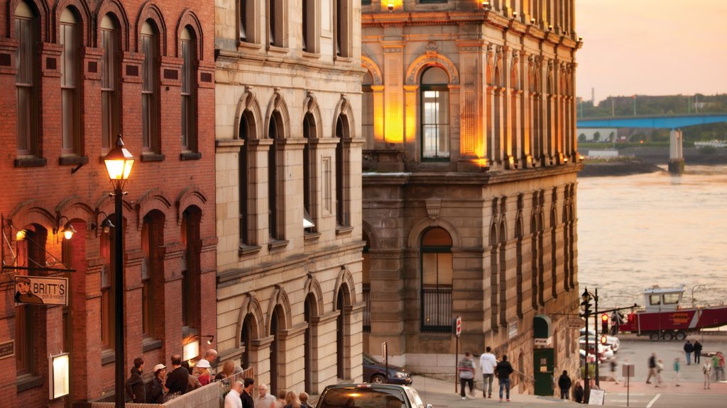 Saint John showing heritage architecture and street scenes