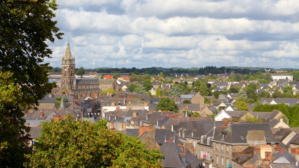 Combourg which includes a city and skyline