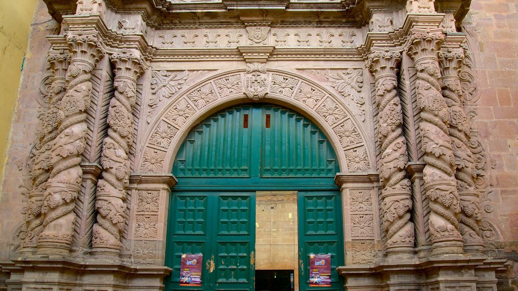 Compañía de Jesús mostrando elementos del patrimonio y patrimonio de arquitectura