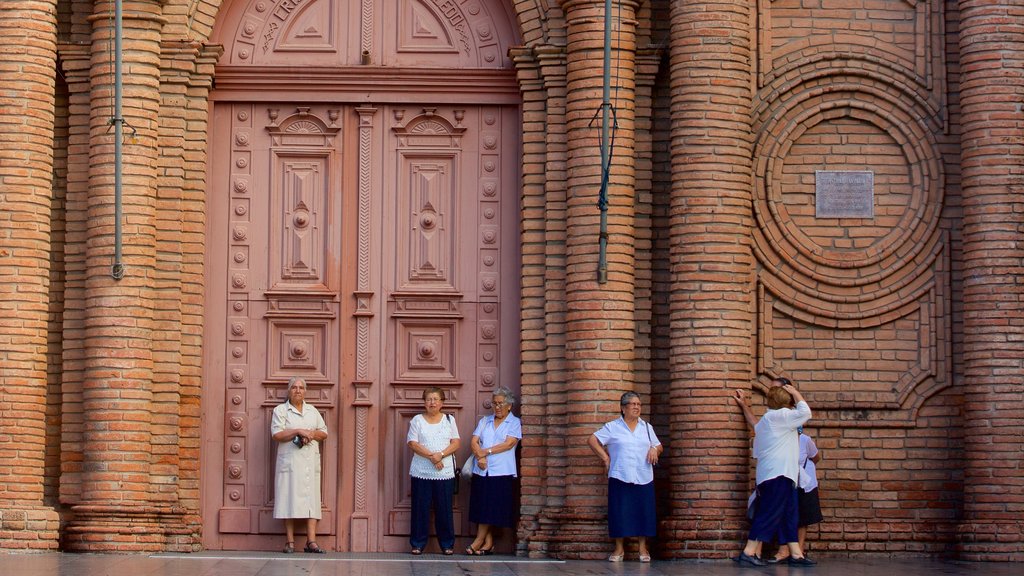 San Lorenzo Cathedral which includes a church or cathedral, heritage elements and heritage architecture