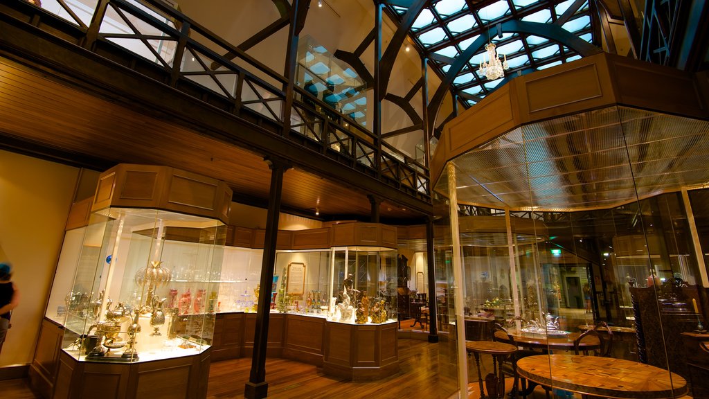 Canterbury Museum showing interior views