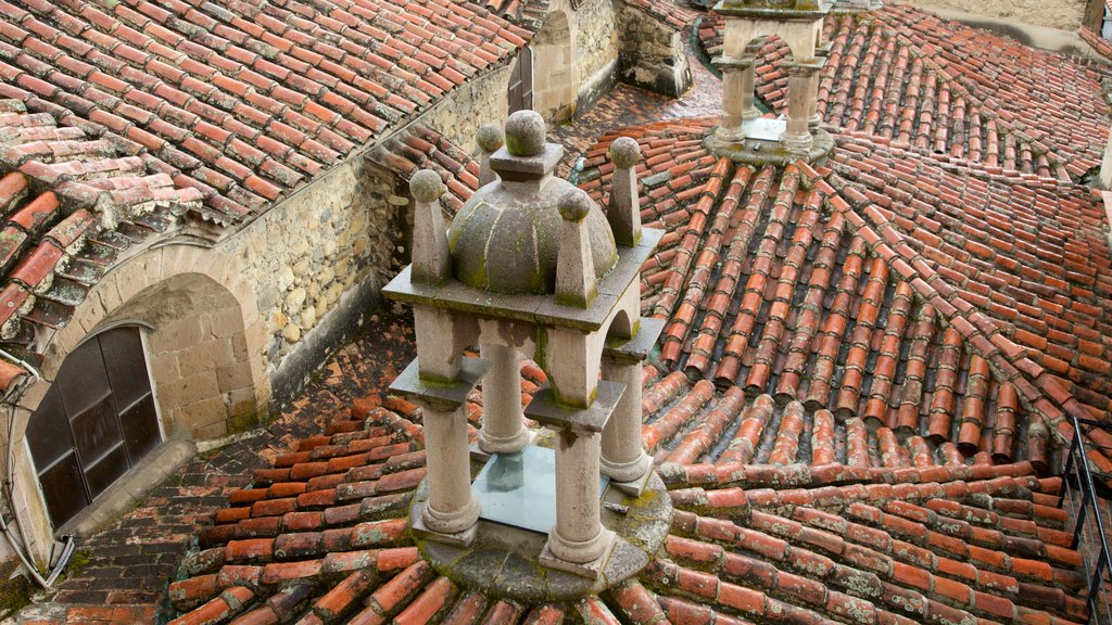 Kerk van San Francisco toont een kerk of kathedraal