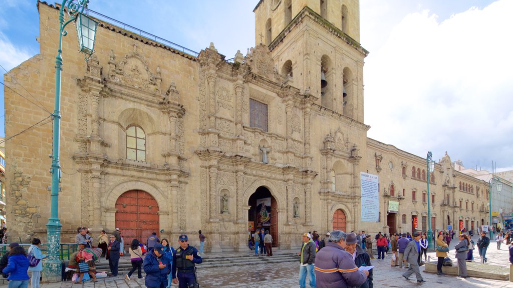 San Francisco Church which includes a church or cathedral, heritage architecture and heritage elements