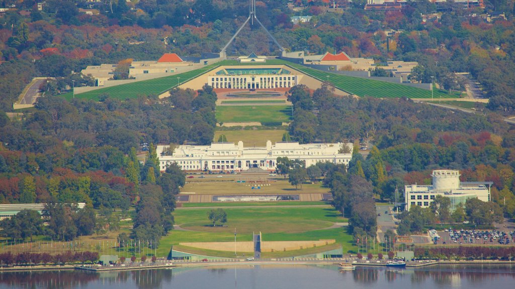 Canberra que incluye un edificio administrativo