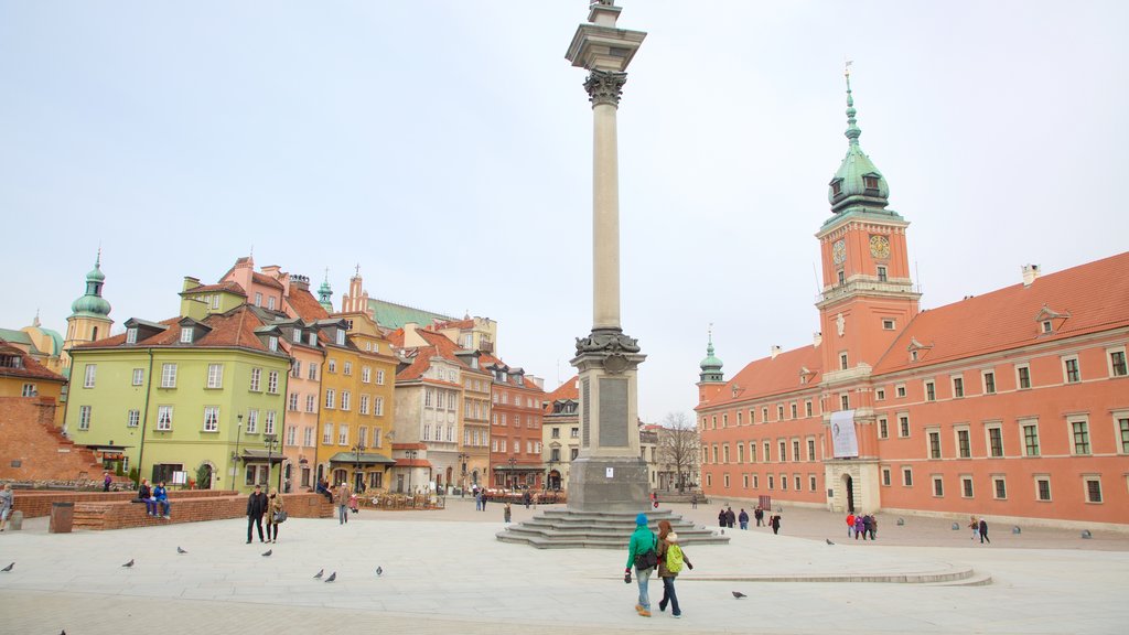 Castle Square which includes a monument, a square or plaza and heritage elements