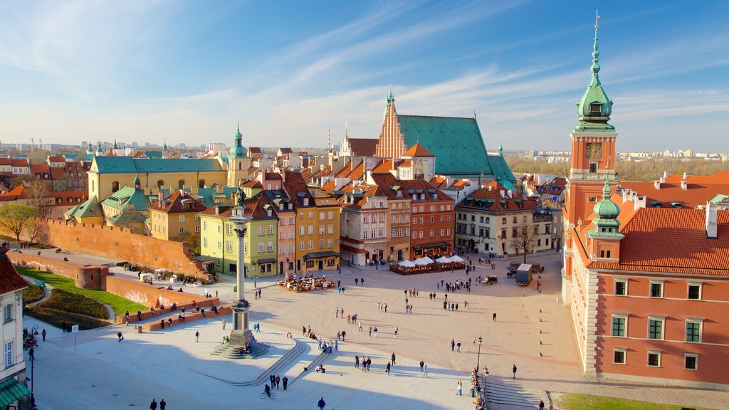 Castle Square which includes a monument, a square or plaza and heritage elements