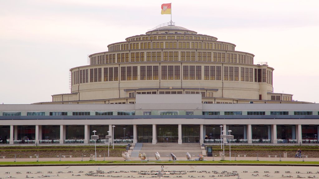 Centennial Hall caracterizando arquitetura de patrimônio