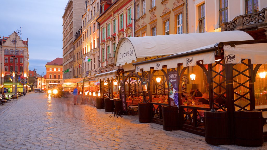 Wroclaw Market Square showing night scenes and a square or plaza