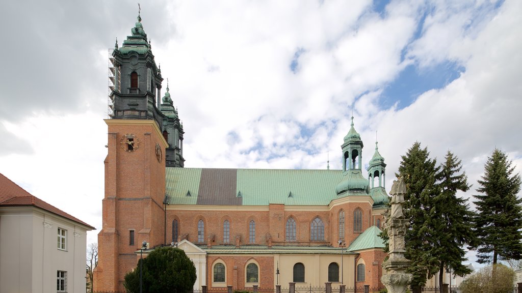 Archcathedral Basilica of St. Peter and St. Paul featuring heritage elements and a church or cathedral