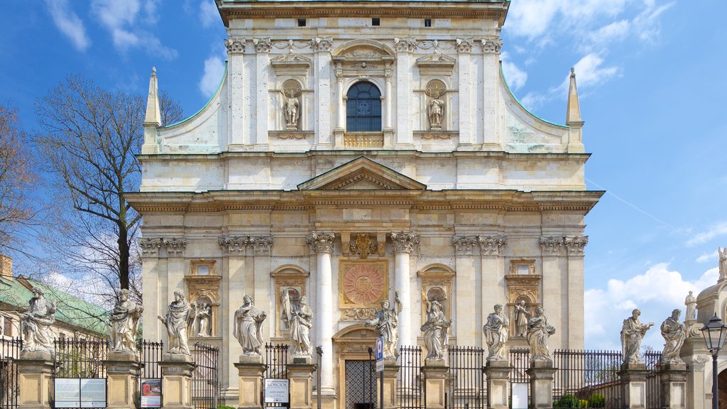 Cracóvia mostrando uma igreja ou catedral e elementos de patrimônio