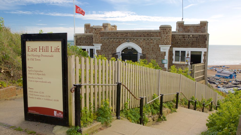 East Hill Lift showing signage