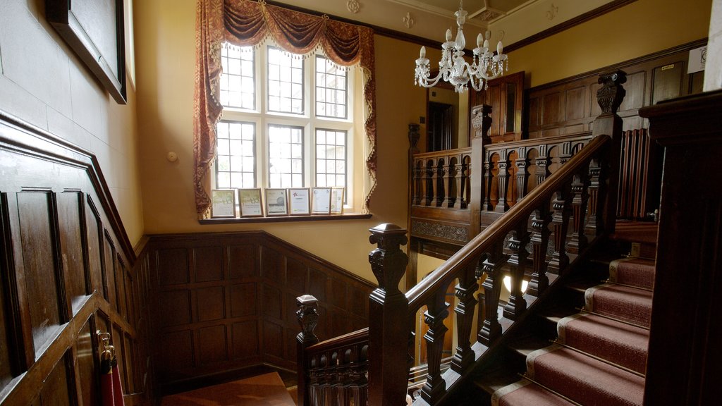 Whitstable Castle and Gardens showing heritage elements and interior views